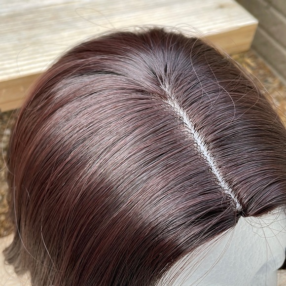 NWT 12-14” rich brown shoulder length straight wig center parting volume bob wig - Picture 12 of 16